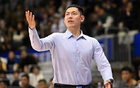 張慶鵬領(lǐng)隊(duì)訓(xùn)練，全隊(duì)汗流浹背，四將缺席，調(diào)整持續(xù)中。